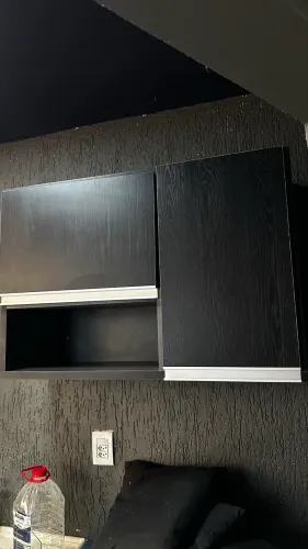 Armário preto MDF