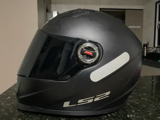 Capacete LS2