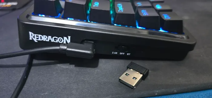 Teclado Redragon mecânico ucal pro abnt2