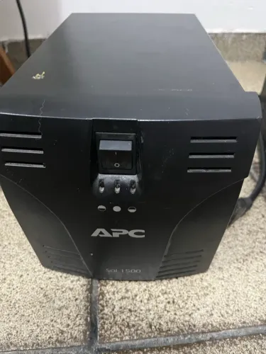 Estabilizador APC sol 1500