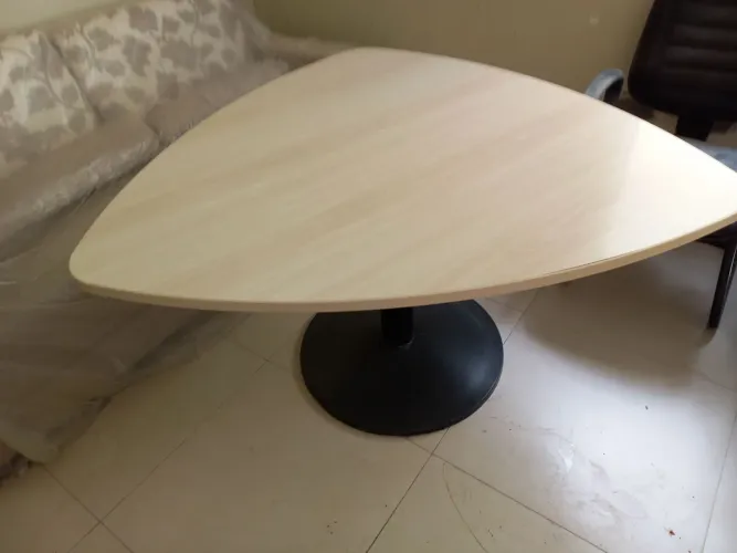 Mesa de escritório e residencia