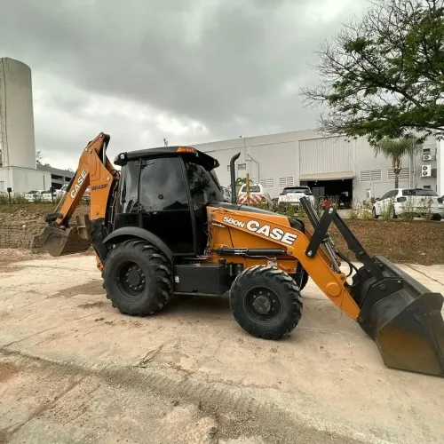 Retroescavadeira CASE 580N 2022 -