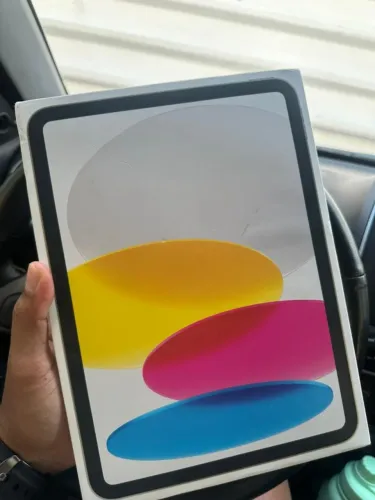 iPad 11 de 128GB Silver Lacrado e garantia de 1 ano.