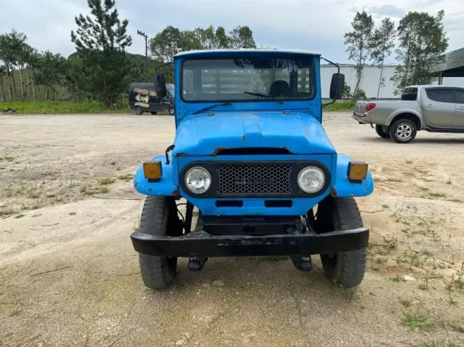 Toyota Bandeirante 1977 Motor Mercedes Benz OM-314 Veículo Destinado A Retirada De Peças