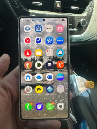 Troco Galaxy S25 Ultra Cinza 256GB (como novo), por iPhone 16 Pro Max.