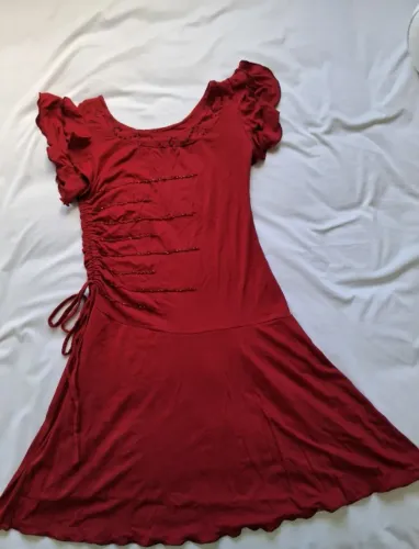 Vestido Vermelho bordado em vidrilho