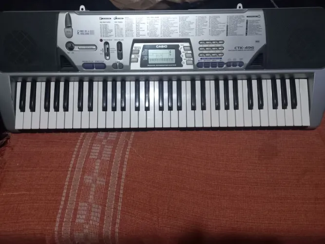 Teclado casio ctk496 (com saída midi)