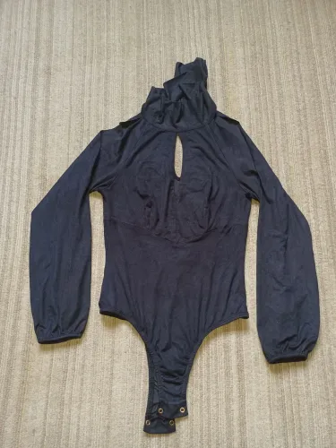 Body manga longa com gola alta - Elegância e Conforto