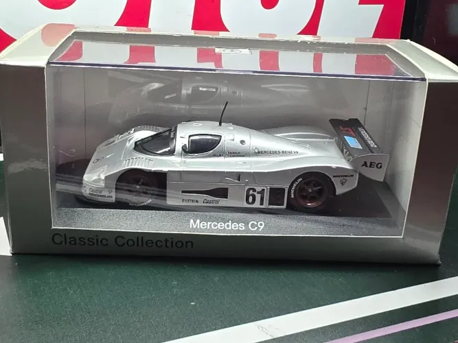 Miniatura 1;43 mercedes benz sauber minichamps rara rara rara