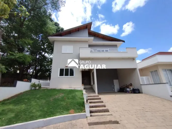Casa Venda condominio Santa Clara