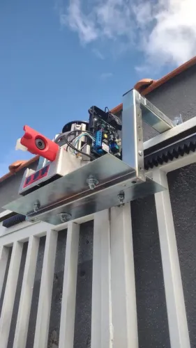 Instalação de motor de portão