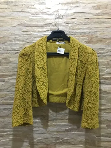 Bolero Feminino em Renda Pool