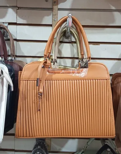 Bolsa de Ombro Marrom Premium