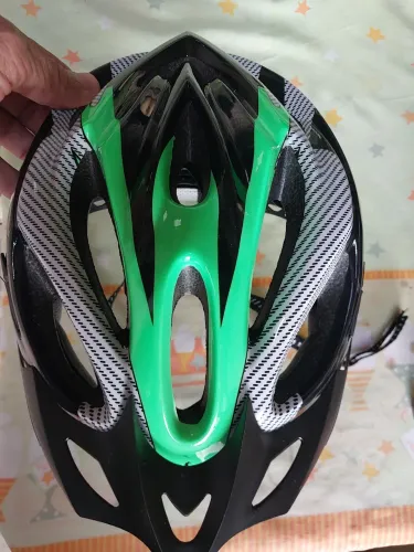 Capacete de Ciclismo + oculos polarizado .