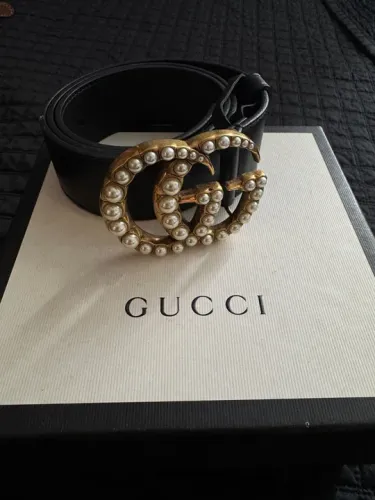 Cinto Gucci GG com Pérolas ORIGINAL