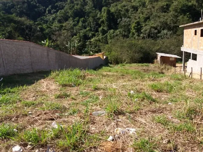 Terreno em Mendes-RJ-Bairro Independência