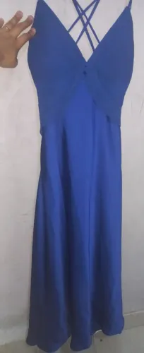 Vestido de festa azul royal