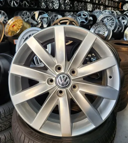 Jogo de rodas Originais Jetta aro 17