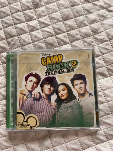 CD Camp Rock 2