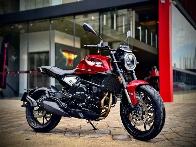 Moto Morini Seiemmezzo STR 2025