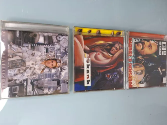 3 CDs de música - Skank, Gabriel O Pensador e Fernanda Abreu