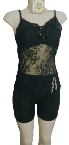 Conjunto Adulto saia vaze em tecido Blusa de malha  estreche  Tam 36  P preto