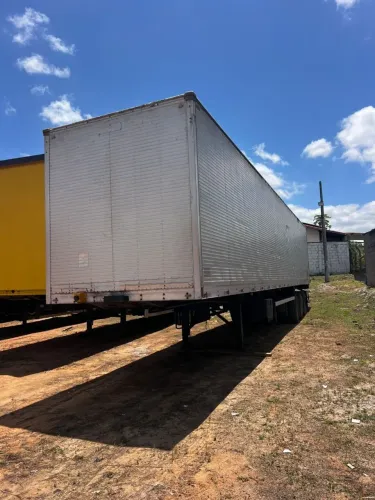 Baú carreta Unitecnica 