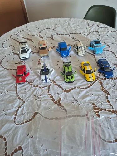 Kit de carrinhos colecionável na escala 1/32