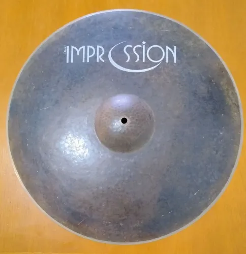 Médium Thin Ride Impression Dark 21"