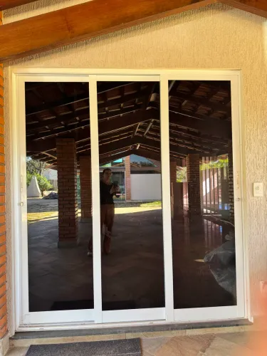 Porta Esquadria com vidro 