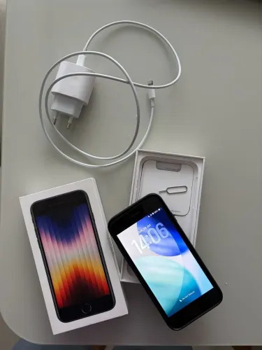 iPhone SE