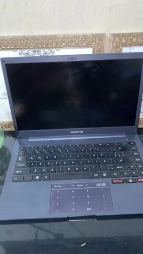 Vende se ou troca notebook da marca positivo