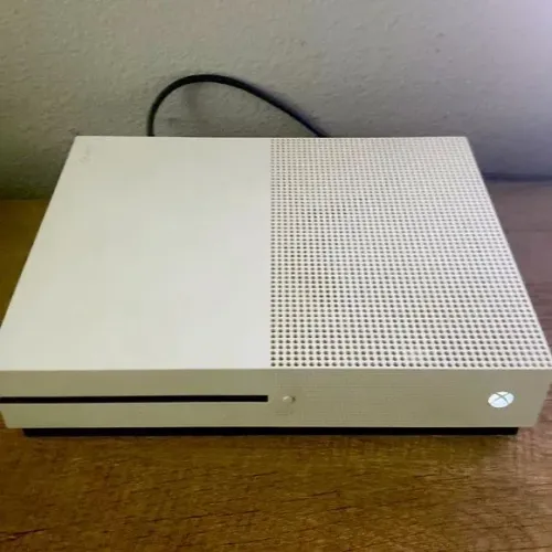 Xbox one s 1T, Fc26, forzan 4 e 6