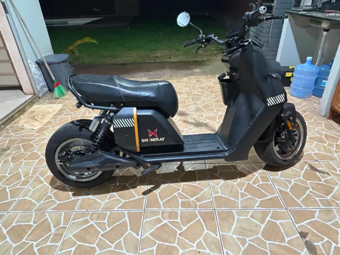 SCOOTER ELÉTRICA DA SHINERAY MODELO PT4 PRO S PRETA