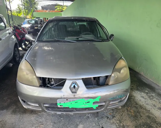 Retirada de Peças (Sucata): Clio EXP 1.0, 16 Válvulas.