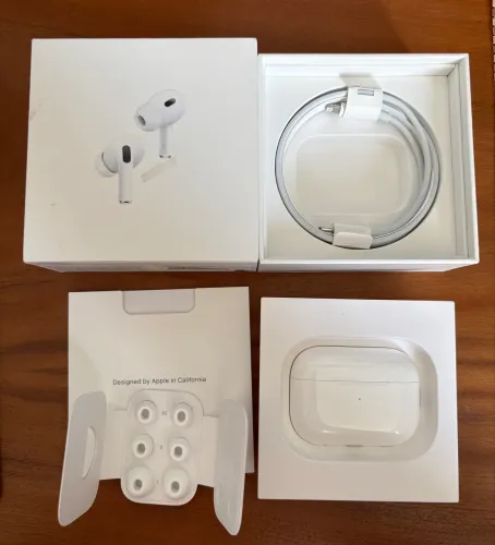 Airpods Pro 2 Entrada Lightning