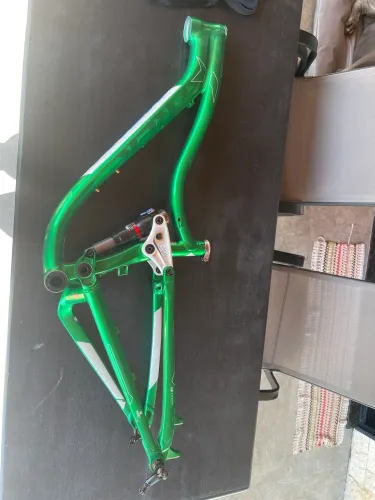 Quadro trek full suspension aro 29 tamanho 15.5
