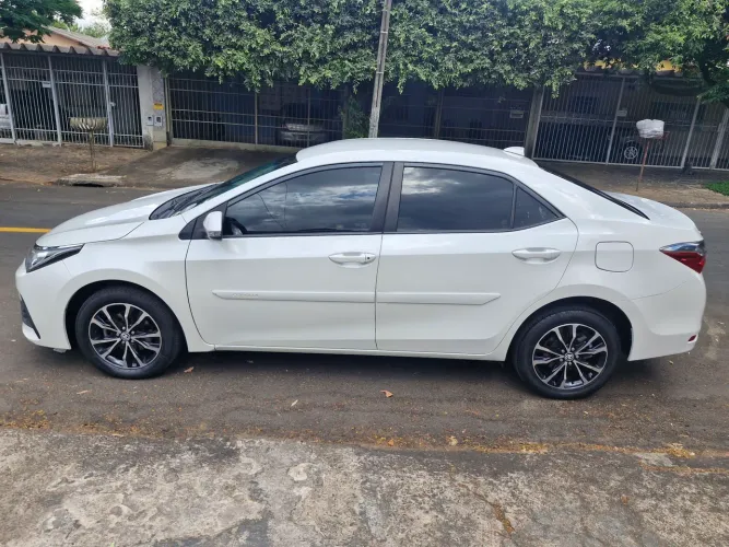 Toyota Corolla GLI 1.8 Flex 16V Aut. 2019