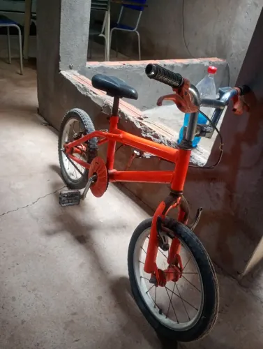 Bicicleta aro 16 