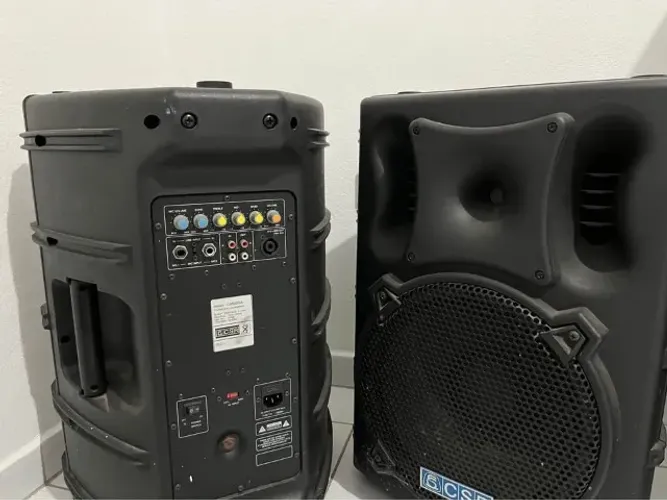 ? PAR ( OU SEPARADA ) DE CAIXAS DE SOM CSR 3000A - 200W