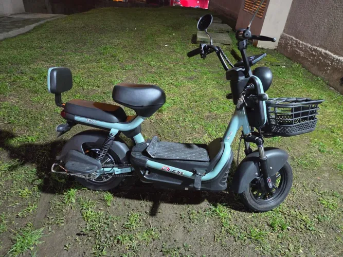 Scooter Elétrica Duos Eko-5 para Venda ou troca