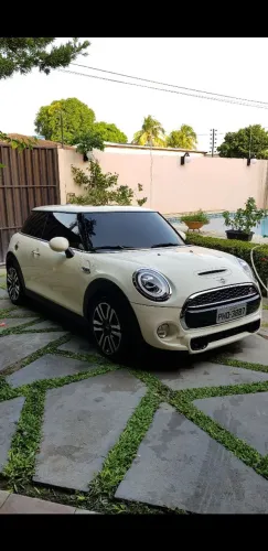 Mini Cooper S 2.0 Turbo 16V 3P Aut. 2019