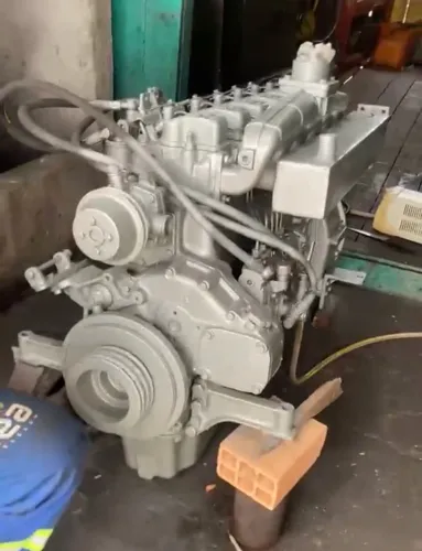 Motor 114 marinizado