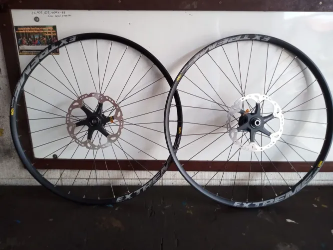 aros extreme vzan tubeless com cubos shimano saine e shimano slx