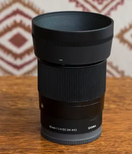Sigma 30mm f/1.4 DC DN Lente sigma para Sony E-mount / APS-C
