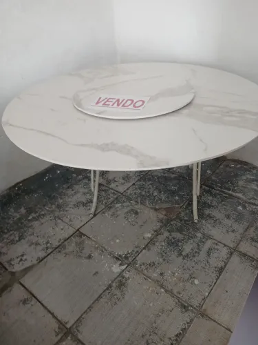 Mesa giratória. 1,50x1,50, Porcelonato