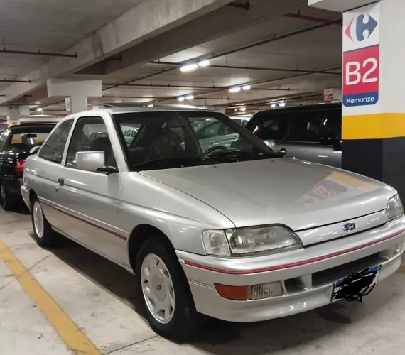 Ford Escort XR3 2.0i 1993