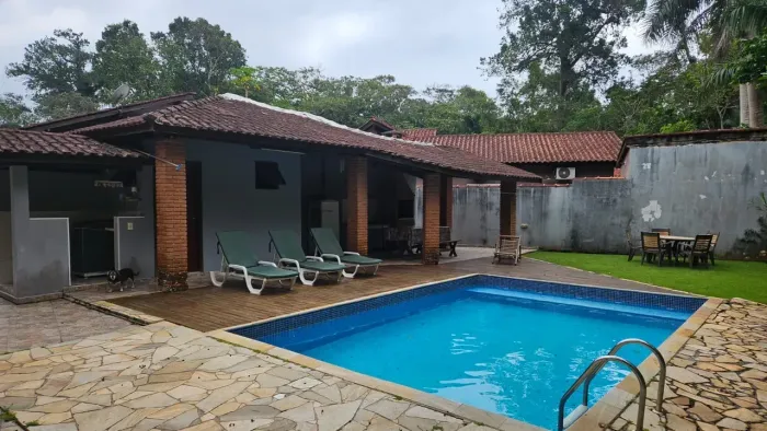 CASA PARA LOCAÇÃO DE TEMPORADA  GUARATUBA