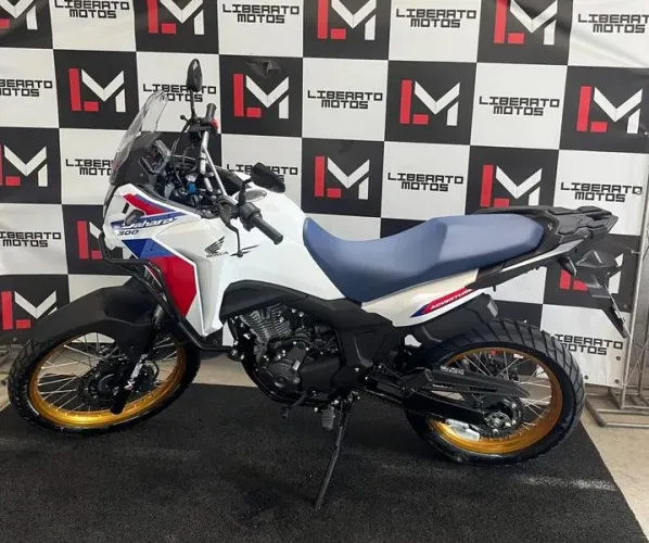 HONDA XRE 300 SAHARA ADVENTURE 2027
