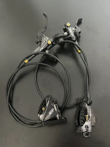 Freios Hidráulicos Shimano Deore XT BL-M8110 Pastilhas Icetech